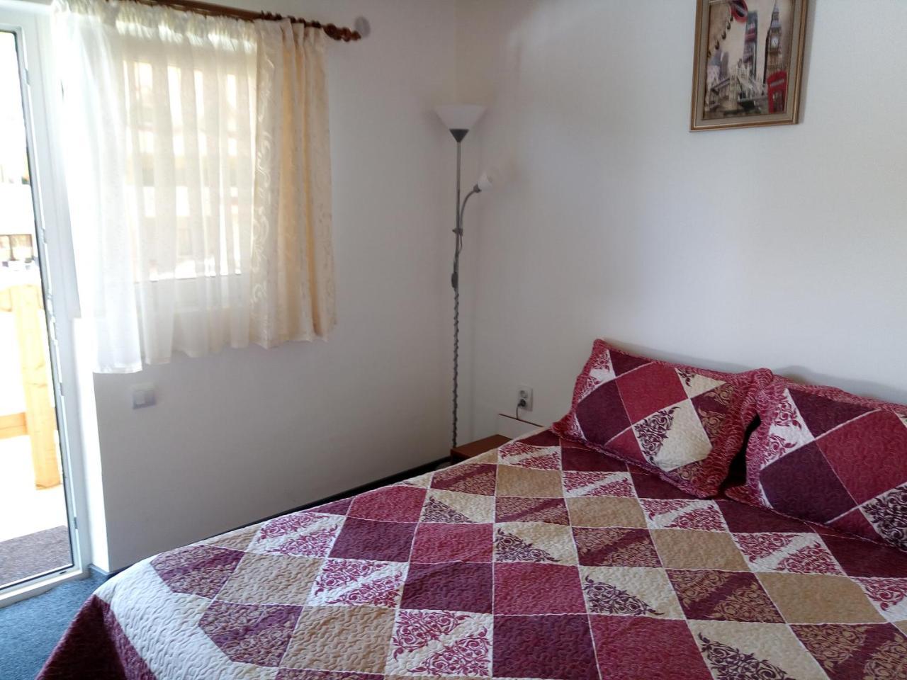 Pensiunea Serbeca Brosteni Luaran gambar